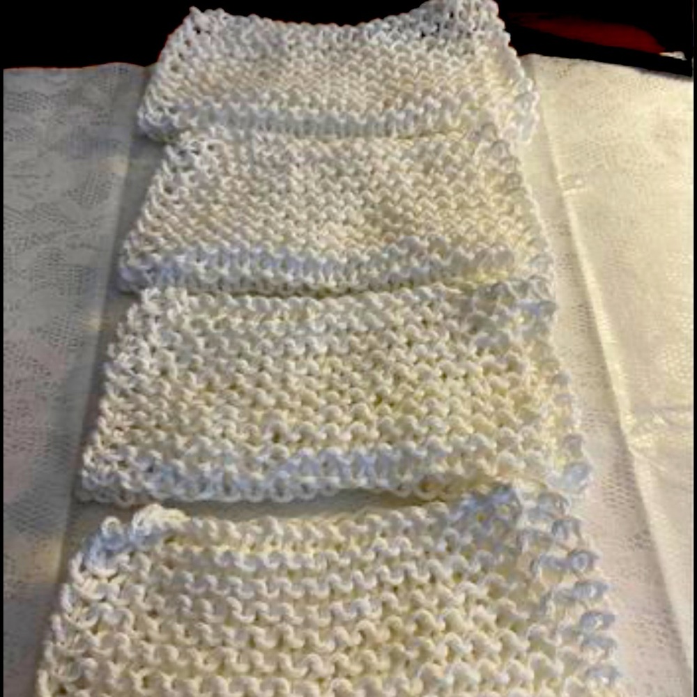 Knitted dish cloths